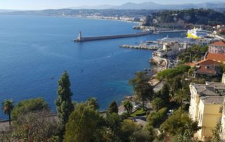 cap de nice et port de nice vu de la basse corniche