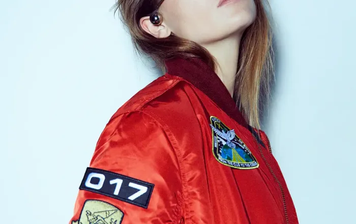 la dj et productrice charlotte de witte photographiee par marie wynants courtesy of KNTXT