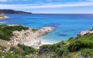 plage de l'escalet à ramatuelle dans le golfe de st tropez