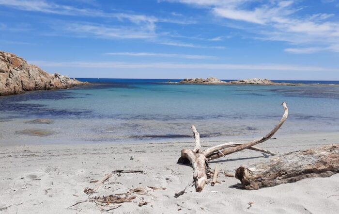 plage de reve collee au cap taillat avec sable blanc et eaux translucides