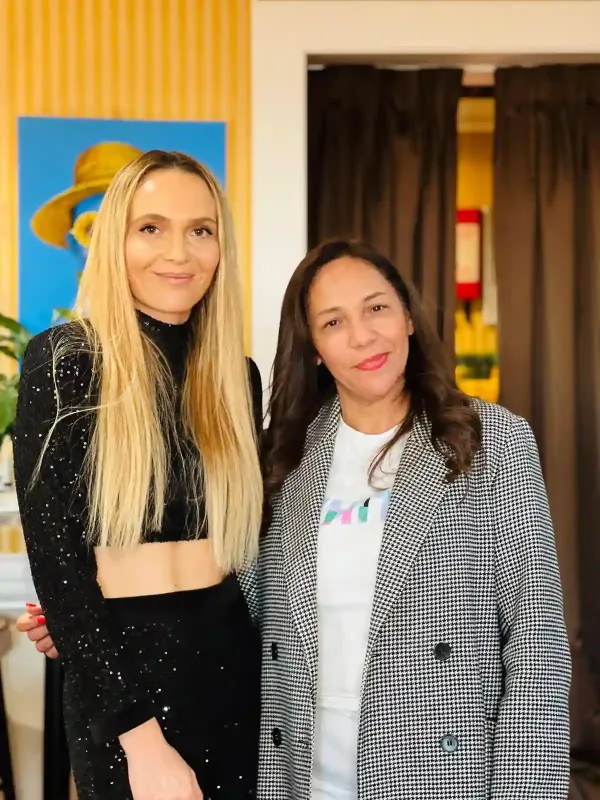 Nora Simon et Angela Donava marraine du Festival des Lys d’Or, lors d’un événement à Cannes
