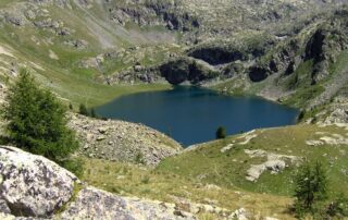 lac de vens en tinee, mercantour, proche d'auron