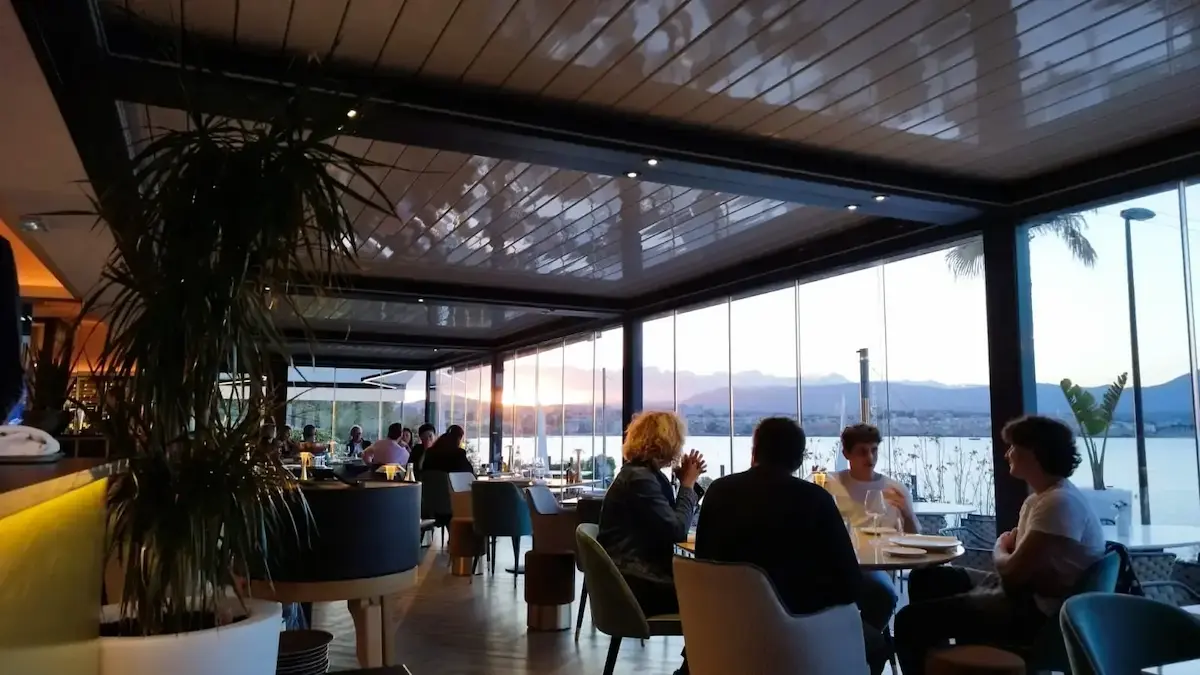 la maison de bacon au cap d'antibes sur la cote d'azur, une adresse pour les gastronomes