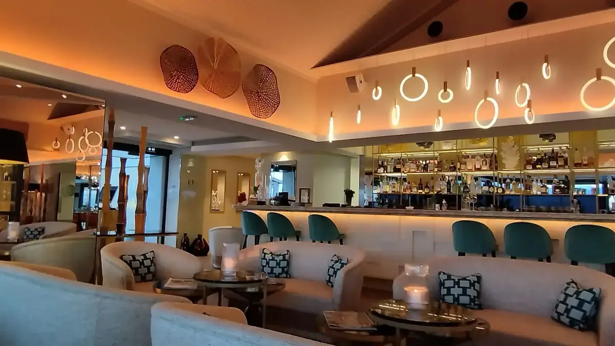 maison de bacon au cap d'antibes sur la cote d'azur
