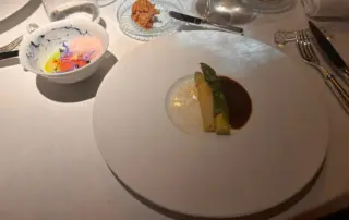 asperges cuisine gastronomique sauce Maison Joia Nice