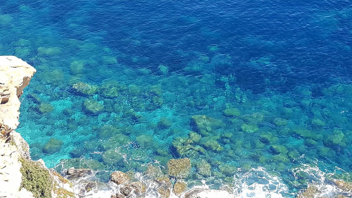 Fonds marins du turquoise clair au bleu marine