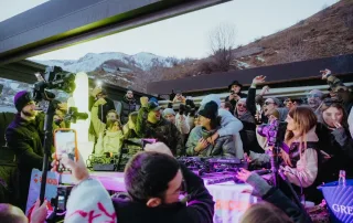 dj set vu de prs et cameras a un event coachellito winter session au blanchon a auron