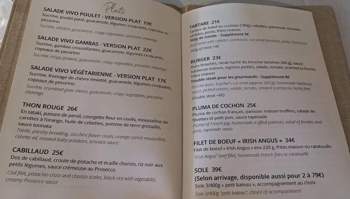 le menu du restaurant gastronique vivo resto ouvert a la page des plats principaux