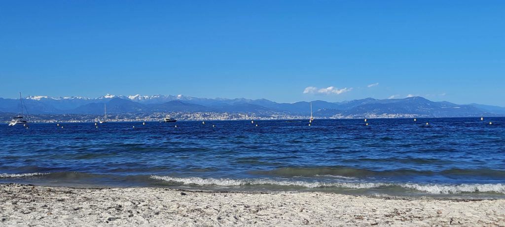 plage de la salis a antibes