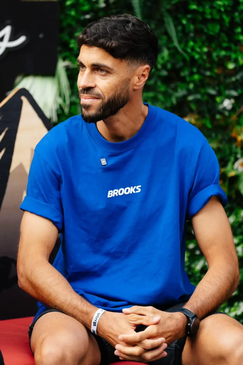 stefan kalfon portrait de cet osteo, athlete, createur de contenu et maintenant auteur